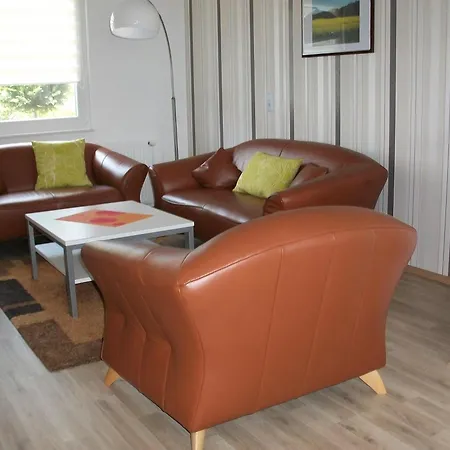 Komfortable In Seeholz Mit Eigener Terrasse * Holzdorf (Schleswig-Holstein)