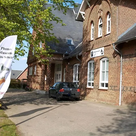 Komfortable In Seeholz Mit Eigener Terrasse Apartment